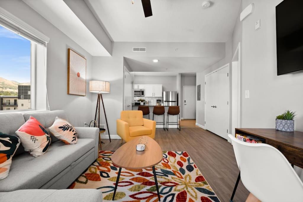 Апартаменты Charming Downtown Getaway Солт-Лейк-Сити Экстерьер фото